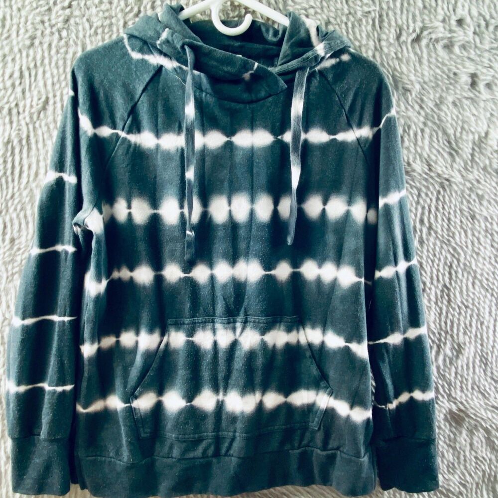 Green Tea Women's Pullover Hoodie Long Sleeve M/M Black/White